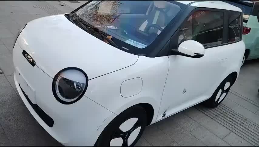 长安启源 长安Lumin 2022款 210km 香甜款实拍1