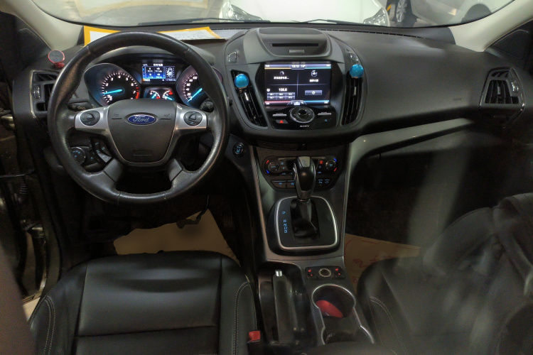 福特 翼虎 2015款 2.0L GTDi 四驱尊贵型中控内饰7002