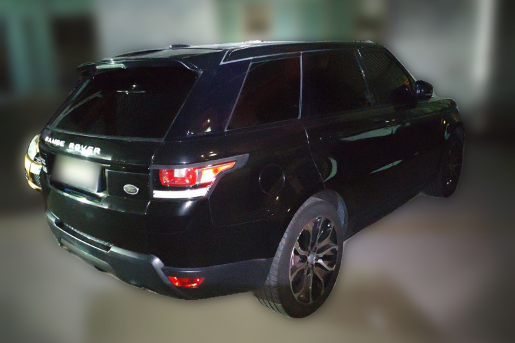 路虎 揽胜运动版 2016款 3.0 SC V6 HSE DYNAMIC车身外观7