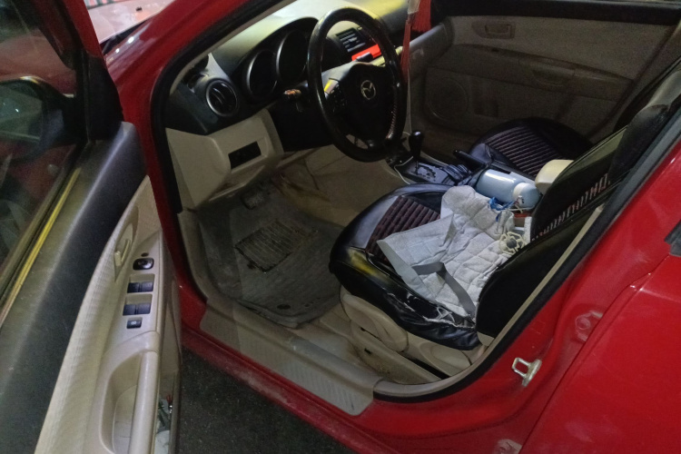 马自达3 2007款 1.6L 自动标准型中控内饰20