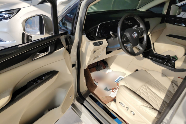 别克GL8 2022款 ES陆尊 653T 旗舰型中控内饰20