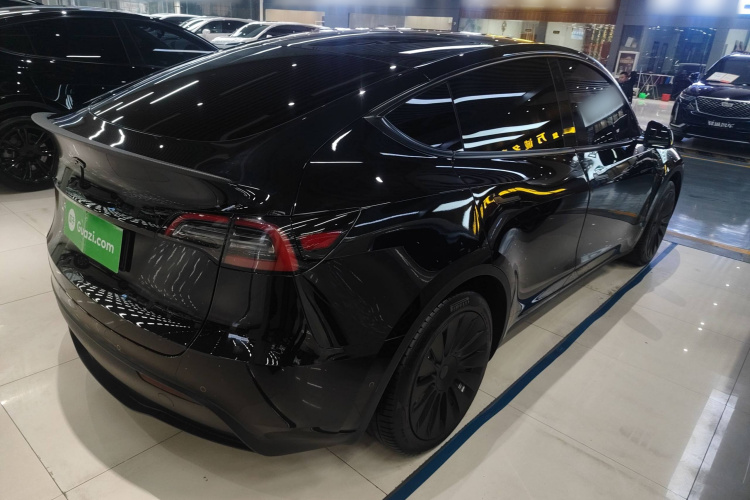 特斯拉 Model Y 2022款 改款 后轮驱动版车身外观6005
