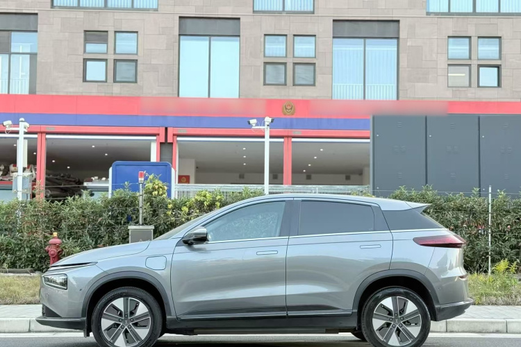 小鹏G3 2021款 G3i 460N车身外观6003