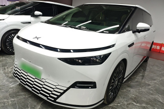 小鹏X9 2025款 740超长续航 Max