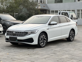 大众 速腾 2025款 300TSI DSG超越版