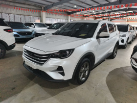 捷途X70M 2020款 改款 1.5T 手动伙伴型 5座