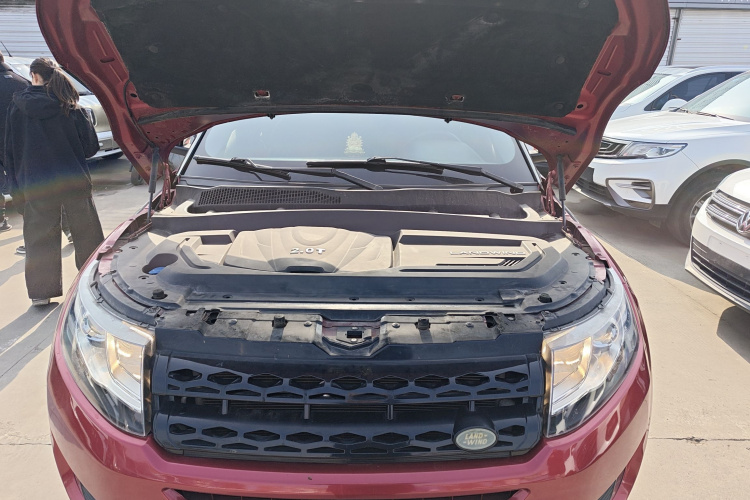 陆风X7 2015款 2.0T 全景尊贵版机舱底盘24