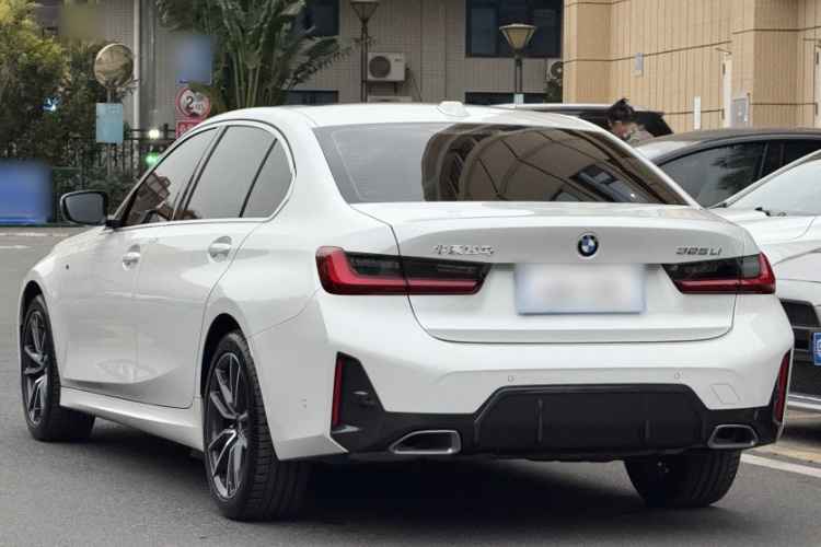 宝马3系 2024款 325Li M运动套装车身外观6006