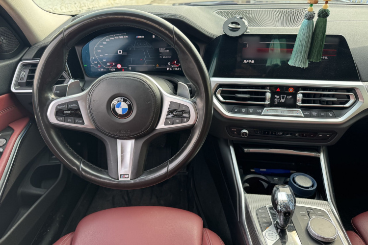 宝马3系 2022款 改款 325Li M运动曜夜套装中控内饰7002