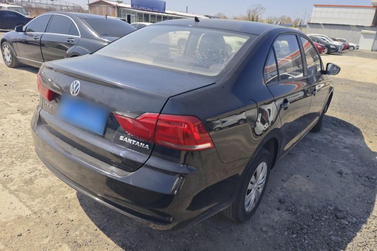 大众 桑塔纳 2019款 1.5L 手动风尚版 国VI车身外观6004