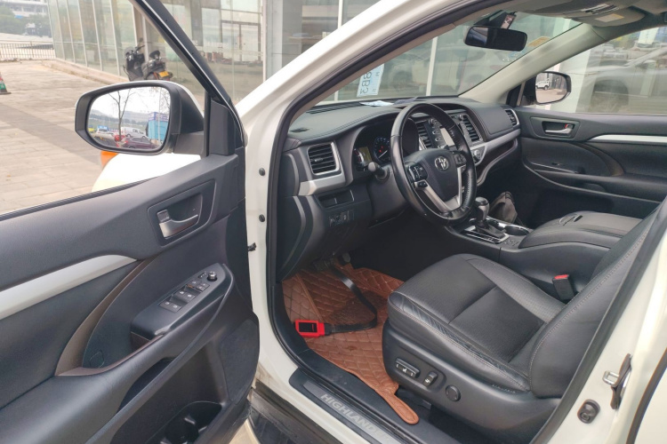 丰田 汉兰达 2015款 2.0T 四驱豪华版 7座中控内饰20