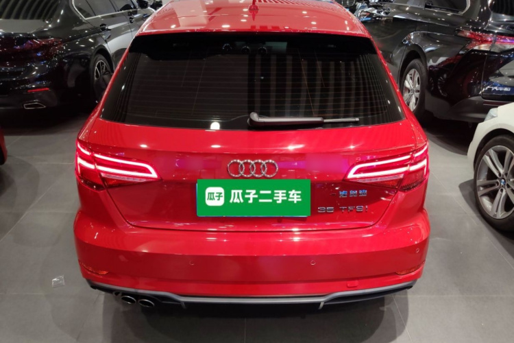 奥迪A3 2018款 30周年年型 Sportback 35 TFSI 时尚型车身外观6004