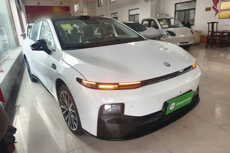 零跑汽车 零跑B01 2025款 650激光雷达版车身外观6002