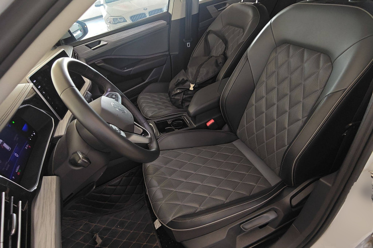 大众 速腾 2023款 280TSI DSG超越Lite版中控内饰19