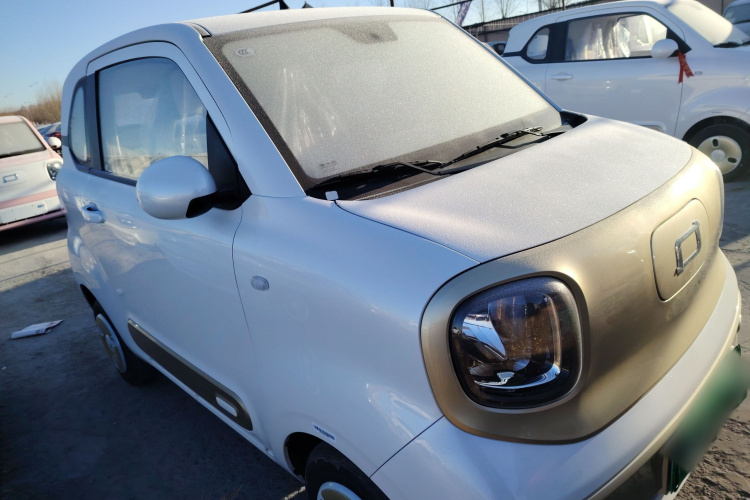 奔腾小马 2026款 222km 萌趣马车身外观6002