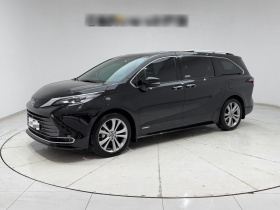 丰田 赛那SIENNA 2023款 2.5L混动 尊贵版