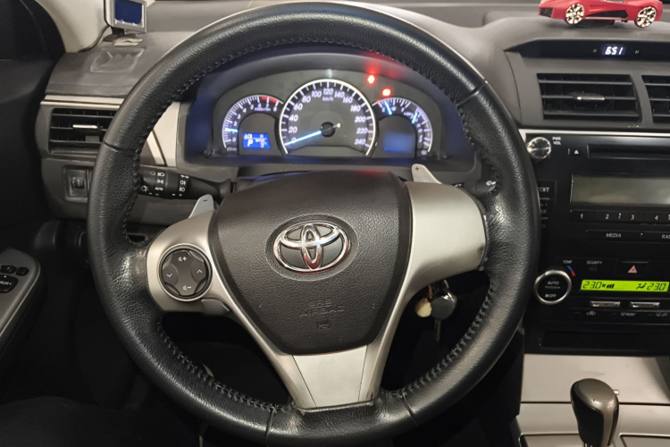 丰田 凯美瑞 2012款 骏瑞 2.0S 耀动版局部细节13