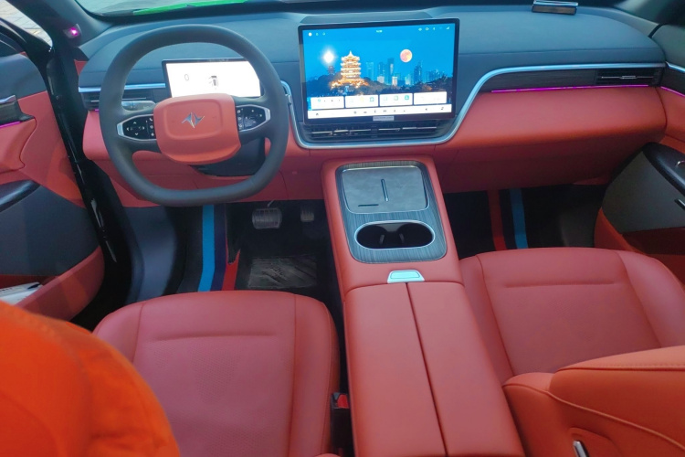 东风奕派 eπ008 2024款 210Max增程版 6座中控内饰12