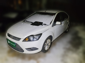 福特 福克斯 2013款 两厢经典 1.8L 手动基本型