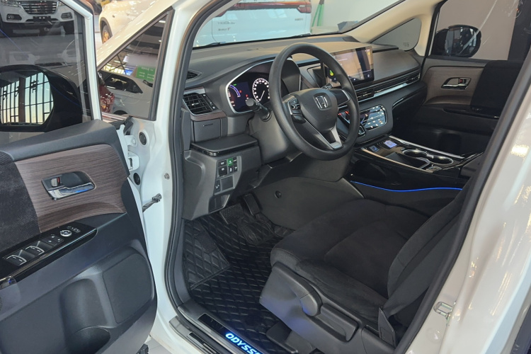 本田 奥德赛 2024款 2.0L e:HEV 锐·悦享版中控内饰7002