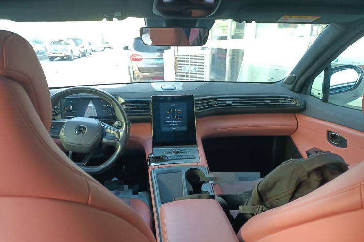 蔚来EC6 2020款 430KM 运动版中控内饰12