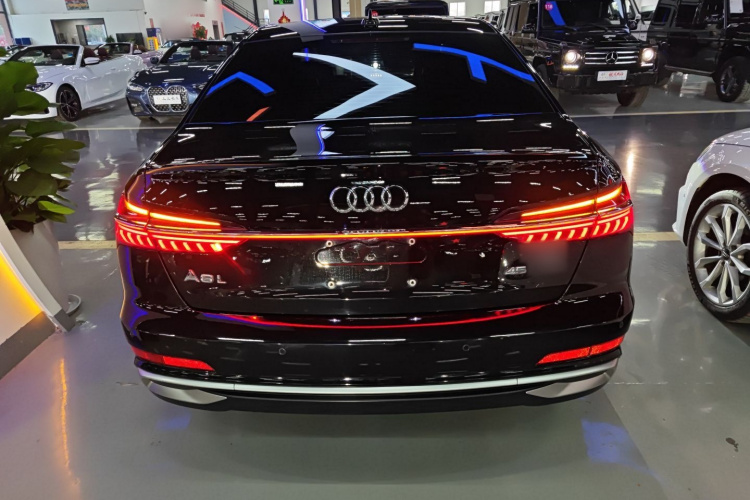 奥迪A6L 2024款 45 TFSI 臻选动感型车身外观6