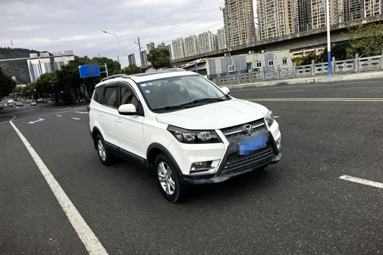 北汽幻速S3 2016款 S3L 1.5L 手动尊贵型车身外观6003