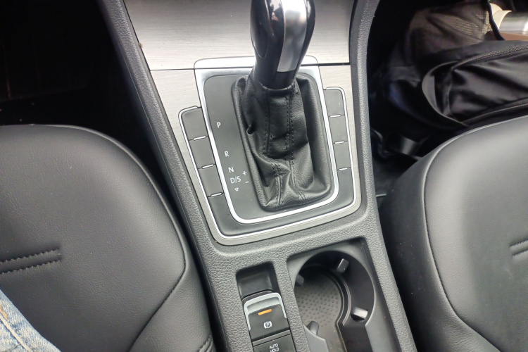 大众 高尔夫 2016款 1.6L 自动舒适型局部细节18