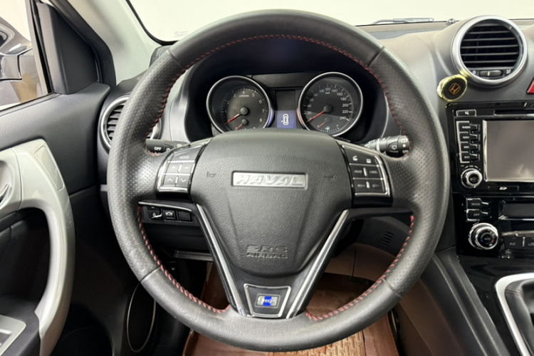 哈弗H6 2016款 升级版 1.5T 手动两驱精英型局部细节13