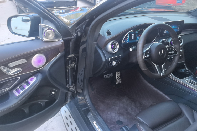 奔驰GLC 2020款 GLC 260 L 4MATIC 豪华型中控内饰7003