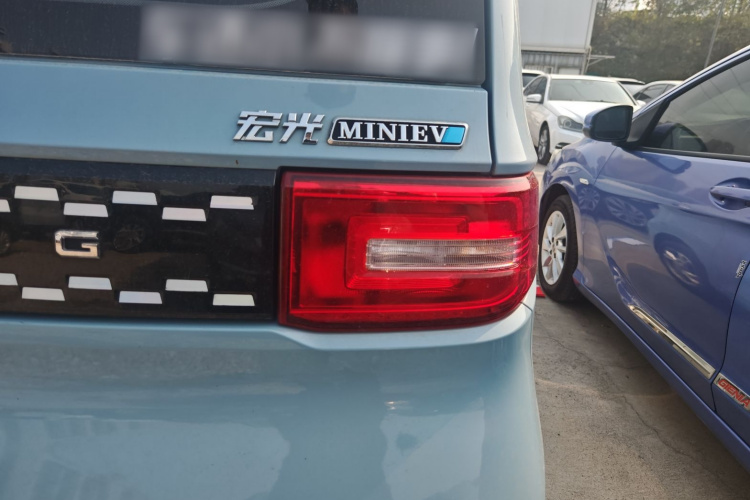 五菱汽车 宏光MINIEV 2020款 悦享款 磷酸铁锂车身外观9