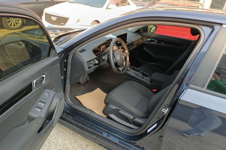 本田 思域 2022款 240TURBO CVT劲动版中控内饰20