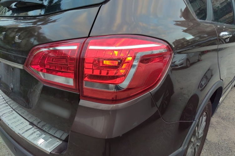 哈弗H6 2017款 红标 运动版 1.5T 自动两驱豪华型车身外观6001