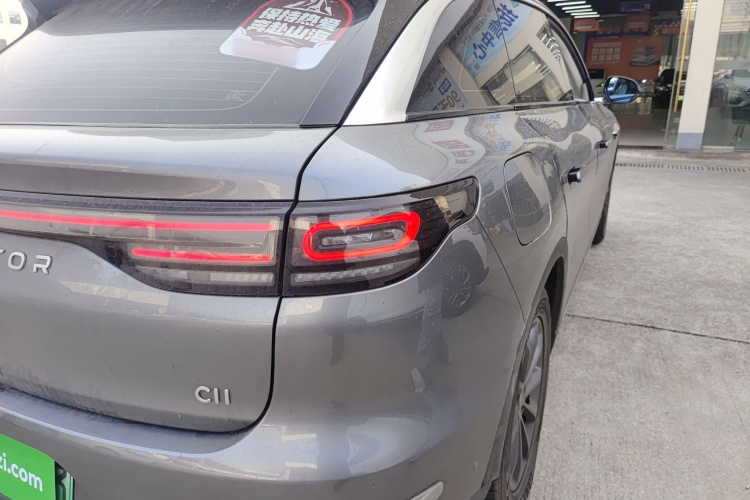 零跑汽车 零跑C11 2021款 改款 豪华版车身外观9