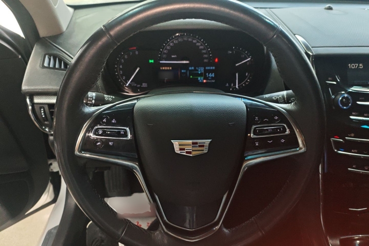 凯迪拉克ATS-L 2017款 28T 技术型中控内饰13