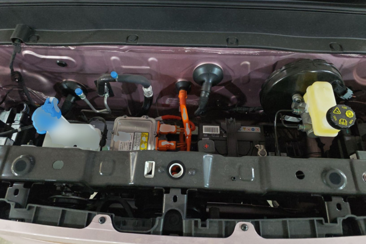 吉利银河 2024款 熊猫mini 200km 耐力熊机舱底盘24