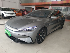 比亚迪 汉 2022款 EV 创世版 715KM前驱旗舰型