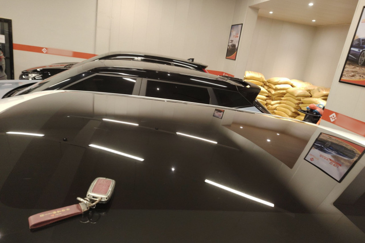 路虎 揽胜极光 2017款 2.0T SE 智耀版局部细节57