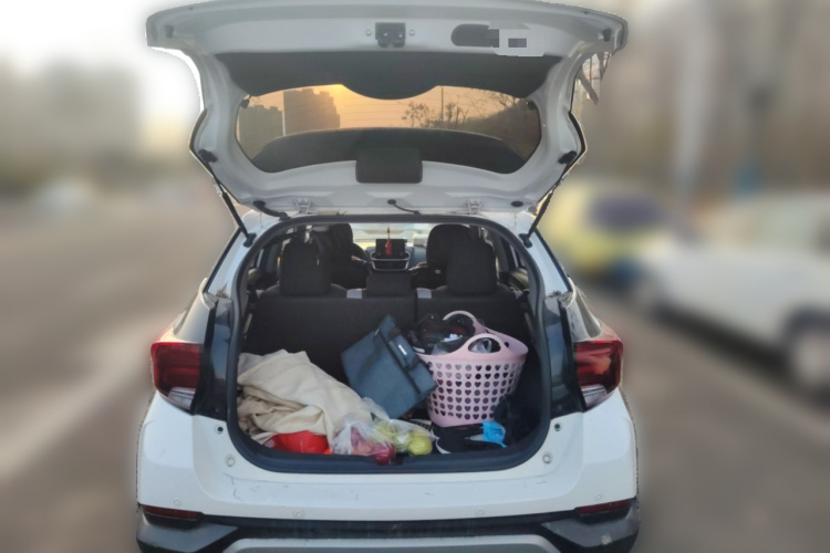 丰田 YARiS L 致炫 2021款 致炫X 1.5L CVT领先版中控内饰23