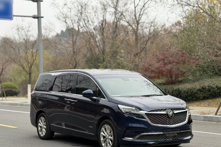 别克GL8 2020款 Avenir艾维亚 四座尊礼版车身外观6002