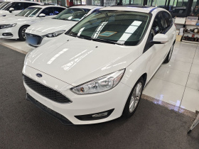 福特 福克斯 2018款 两厢经典 1.6L 自动风尚型智行版