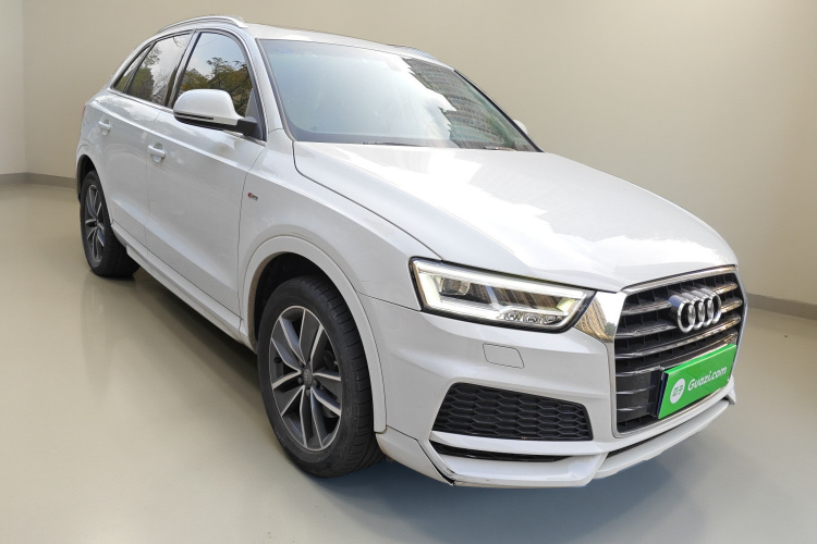 奥迪Q3 2018款 35 TFSI 运动型典藏版车身外观3