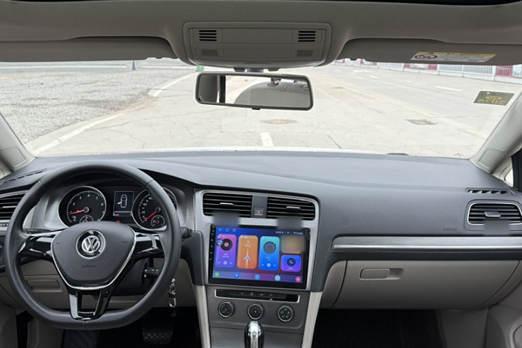 大众 高尔夫 2016款 230TSI 自动舒适型中控内饰7001