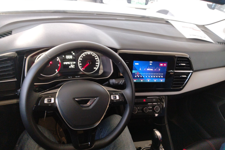 捷达VS5 2023款 280TSI 自动进取型中控内饰12