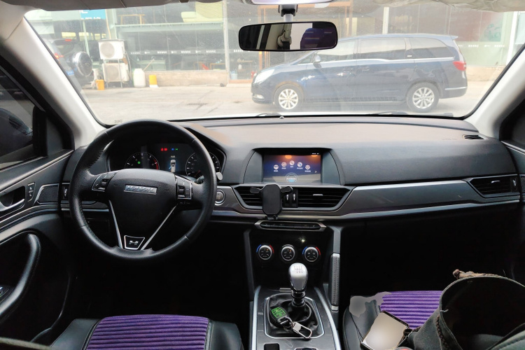 哈弗H6 2019款 运动版 1.5T 手动两驱精英型 国VI中控内饰12
