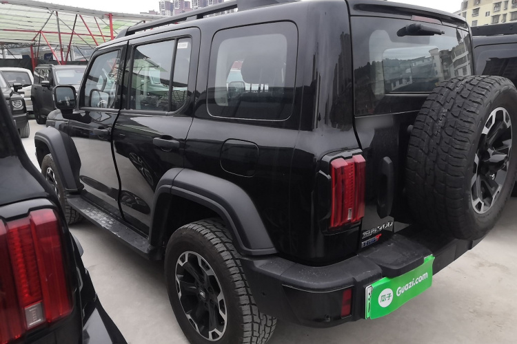 坦克300新能源 2025款 Hi4-T车身外观4