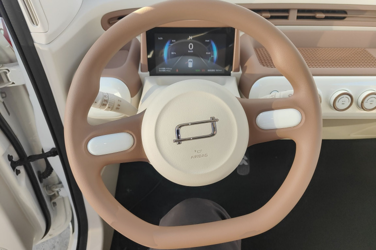 奔腾小马 2026款 222km 萌趣马 Plus中控内饰13