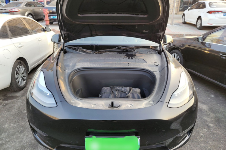 特斯拉 Model Y 2021款 标准续航后驱版局部细节24