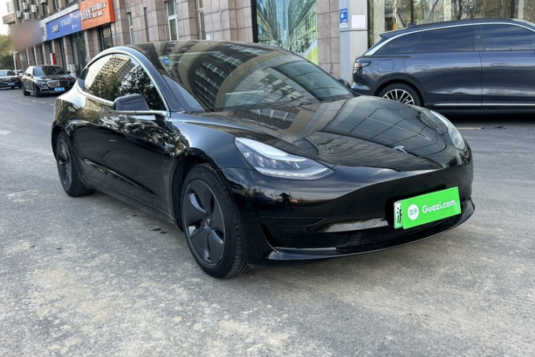 特斯拉 Model 3 2020款 标准续航后驱升级版车身外观6005