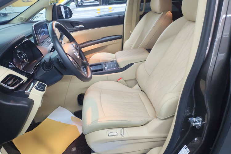 别克GL8 2023款 改款 陆上公务舱 豪华型局部细节19